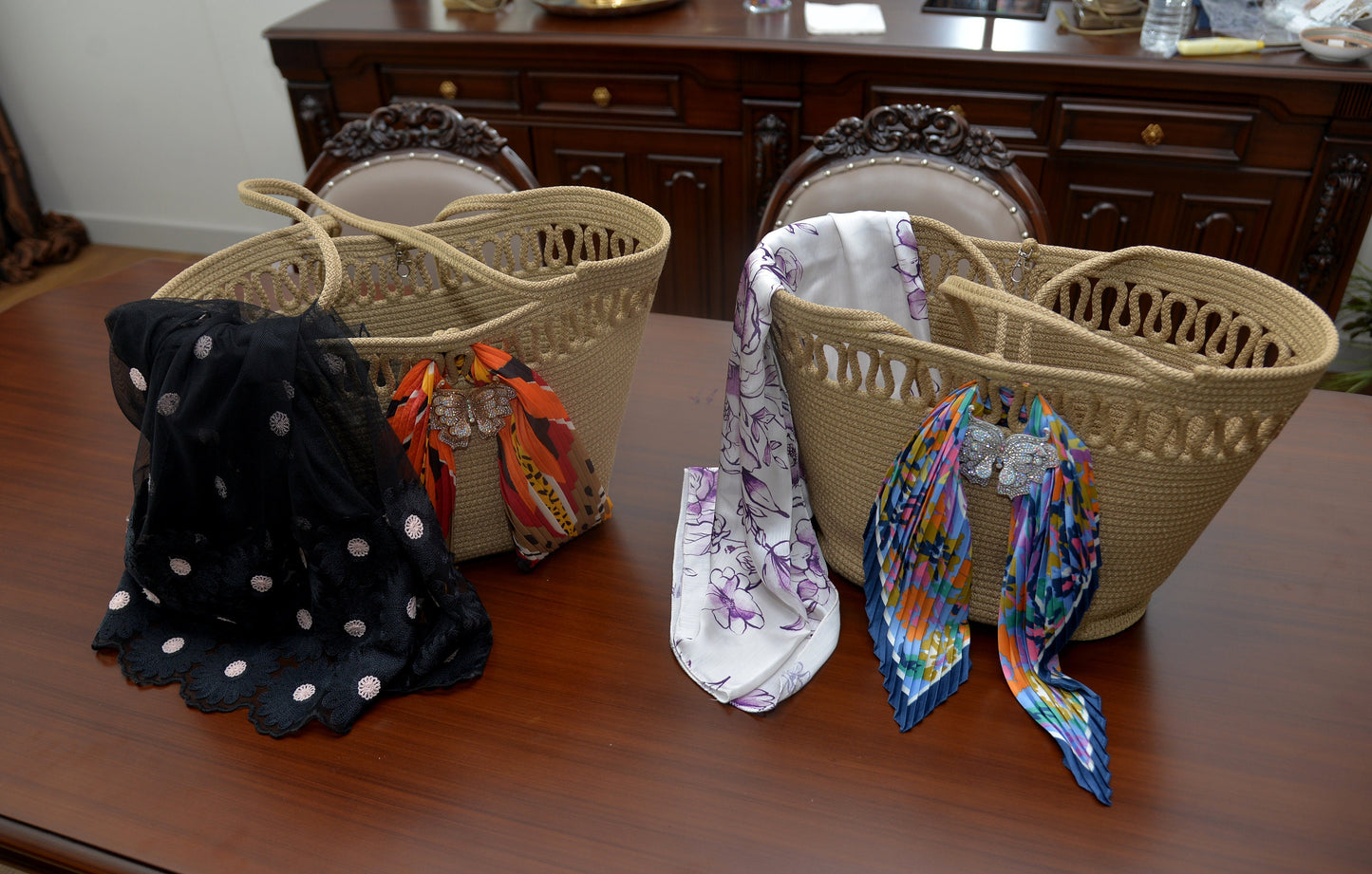 Colorful Shawl Detailed Straw Bag
