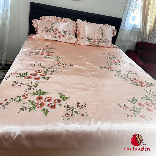 Handmade Luxury Satin Bedspread Set