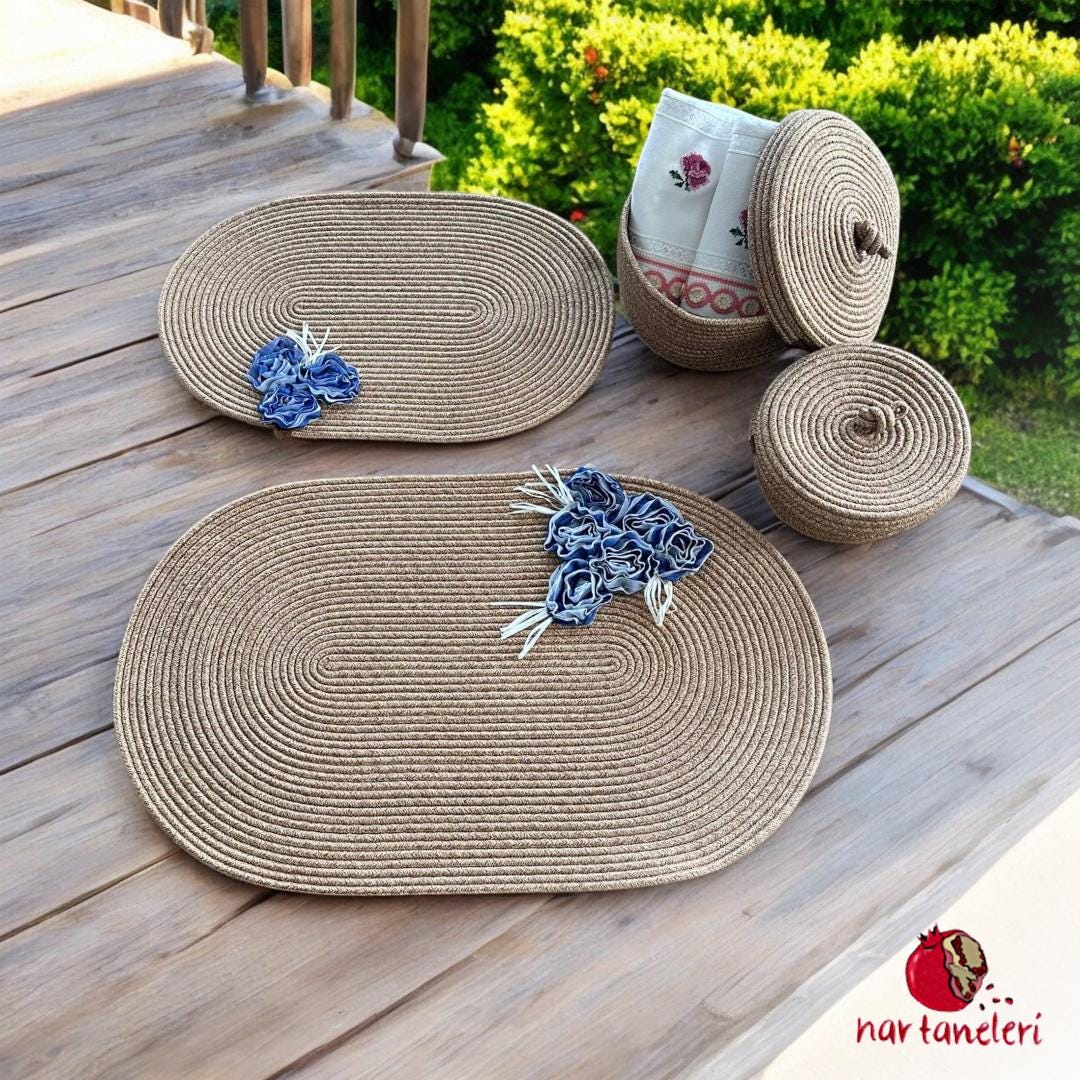 Handcrafted Wicker-Look 4-Piece Bathroom Set