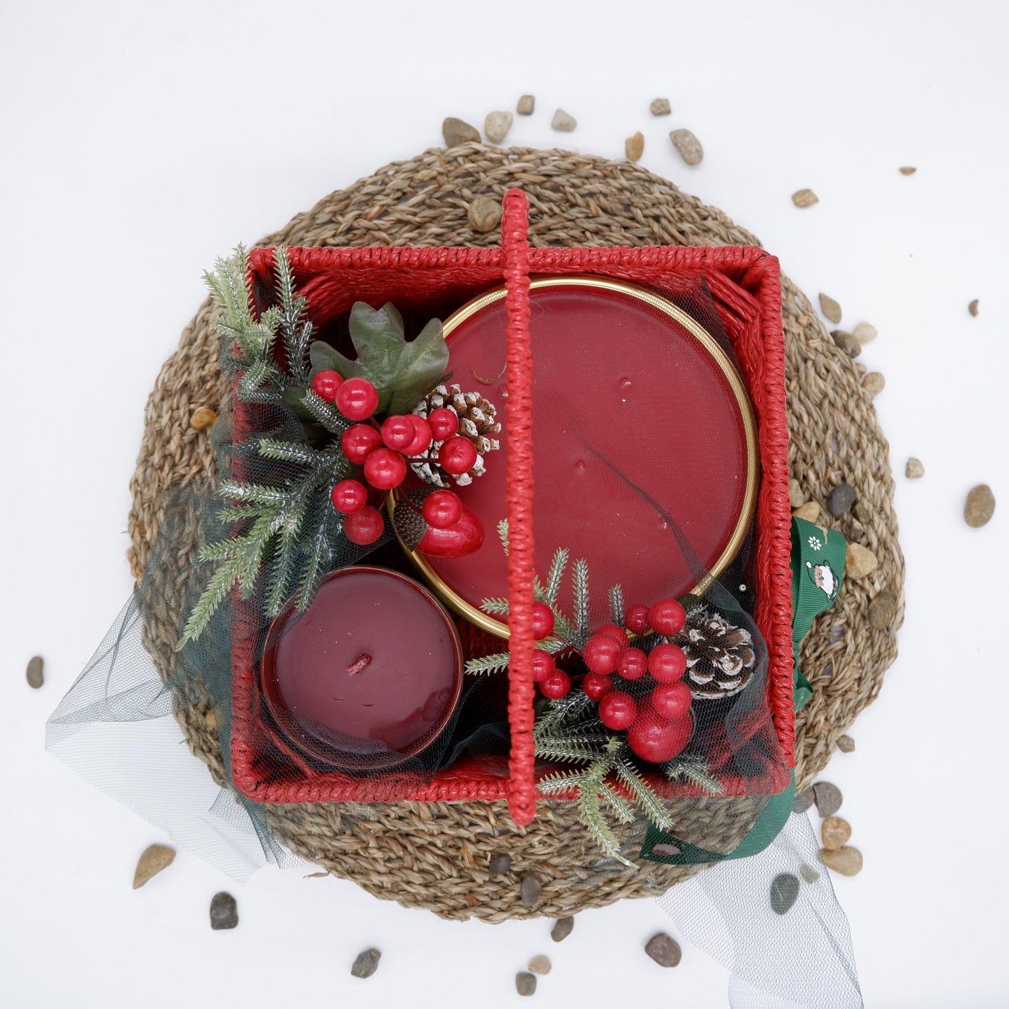 Christmas Themed Decorative Candle Set